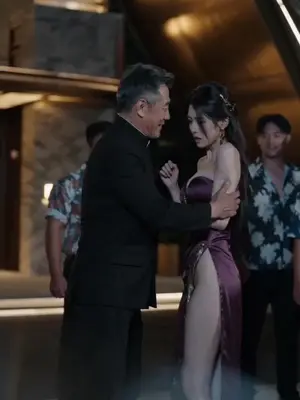 Kepala naga menyamar