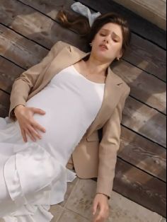 Accidentally Carrying the Billionaire’s Baby