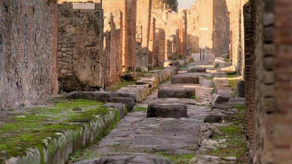 Lost Treasures of Rome (2022)
